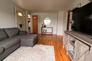 109 Eileen Dr, Pittsburgh, PA 15227 - Photo 6