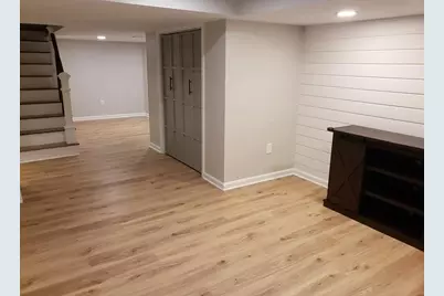 109 Eileen Dr, Pittsburgh, PA 15227 - Photo 18