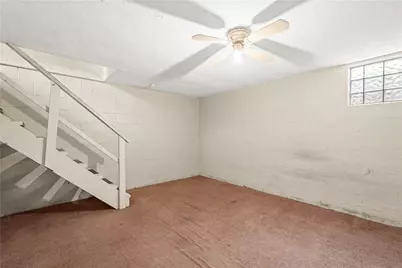 329 Macassar Dr, Pittsburgh, PA 15236 - Photo 22