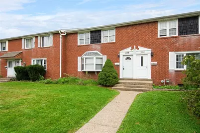 329 Macassar Dr, Pittsburgh, PA 15236 - Photo 1