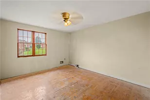 329 Macassar Dr, Pittsburgh, PA 15236 - Photo 18