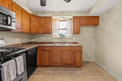 329 Macassar Dr, Pittsburgh, PA 15236 - Photo 12