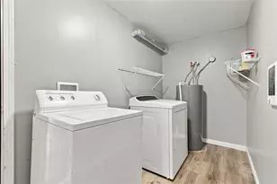 538 Baldwin St, Bridgeville, PA 15017 - Photo 12