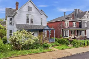 153 Comrie Ave, Braddock, PA 15104 - Photo 2