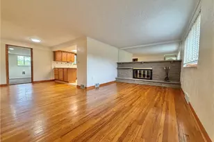 2884 Sunset Cir, Murrysville, PA 15632 - Photo 2