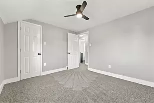 572 Crestline Dr, Baldwin Twp, PA 15234 - Photo 20