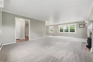 425 Vogan Dr, Mercer Boro, PA 16137 - Photo 10