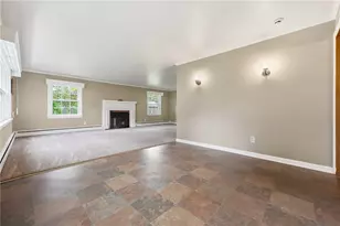 425 Vogan Dr, Mercer Boro, PA 16137 - Photo 16