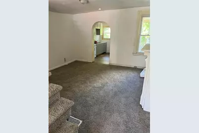 525 Glenwood Ave, Ambridge, PA 15003 - Photo 8