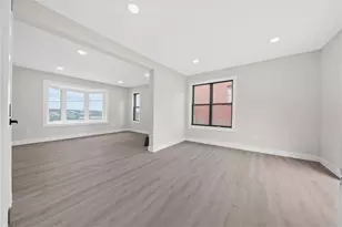 1848 Arcena St, Pittsburgh, PA 15219 - Photo 8