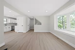 1848 Arcena St, Pittsburgh, PA 15219 - Photo 4