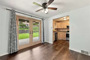 2270 Glenbury St, Pittsburgh, PA 15234 - Photo 12