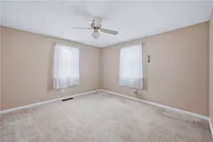 646 Cohassett Dr, Hermitage, PA 16148 - Photo 18