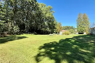 313 Crystal Springs Rd, Bradford Woods, PA 15015 - Photo 1
