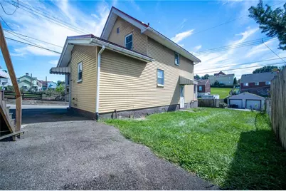 140 Hamilton St, Whitaker, PA 15120 - Photo 2