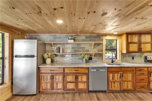 209 Upper Godfrey Dr, Gilpin Township, PA 15656 - Photo 8