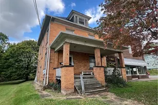 1031 E Washington St, New Castle, PA 16101 - Photo 4