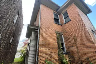 1031 E Washington St, New Castle, PA 16101 - Photo 18