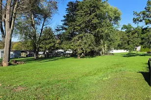 241 Brown St, Derry Township, PA 15627 - Photo 8