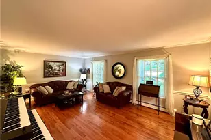 3411 Banberry Ln, Neshannock Township, PA 16105 - Photo 14