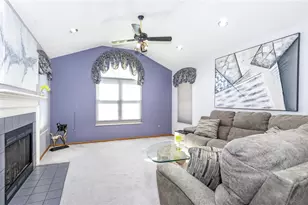 13 Ashford Dr, Cranberry Township, PA 16066 - Photo 8