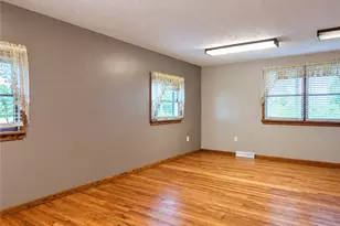 115 La Vista Ln, Summit Township, PA 16001 - Photo 12