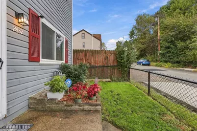 2432 Patterson Street, Pittsburgh, PA 15203 - Photo 4