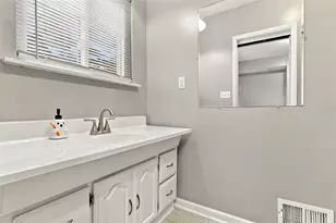 2432 Patterson St, Pittsburgh, PA 15203 - Photo 22