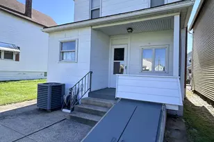 428 Longfellow St, Vandergrift, PA 15690 - Photo 22