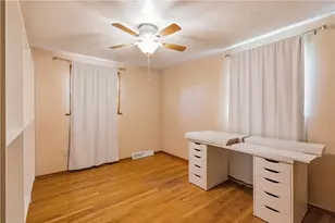 3407 Pinewood Dr, West Homestead, PA 15120 - Photo 16
