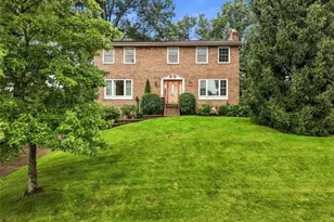 1123 Rial Dr, Bethel Park, PA 15102 - Photo 2