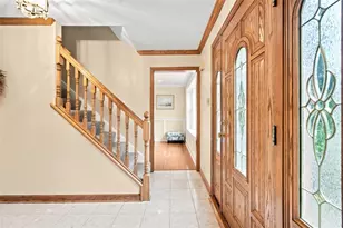 1123 Rial Dr, Bethel Park, PA 15102 - Photo 4