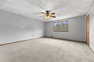 179 Sycamore Dr, Pittsburgh, PA 15235 - Photo 26
