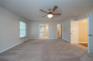 959 Montclair Dr, Moon/Crescent Twp, PA 15108 - Photo 18