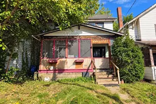 1524 Leishman Ave, New Kensington, PA 15068 - Photo 1
