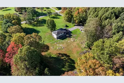 26 Country Club Rd., Pine Township, PA 16127 - Photo 2