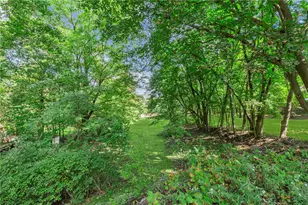4490 Tuscarawas Rd, Brighton Township, PA 15009 - Photo 24
