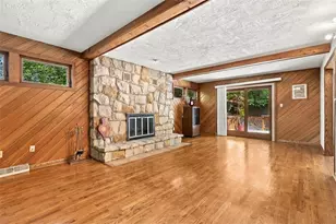 4282 Forest Glen Dr, Hampton, PA 15101 - Photo 14