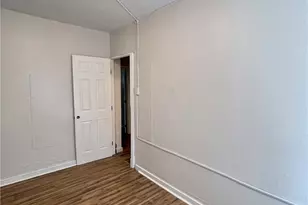 226 Flowers Ave, Pittsburgh, PA 15207 - Photo 16