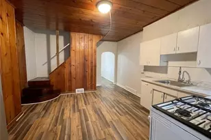 226 Flowers Ave, Pittsburgh, PA 15207 - Photo 6