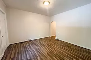 226 Flowers Ave, Pittsburgh, PA 15207 - Photo 4