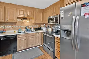 2527 Hunting Ridge Trail, South Fayette, PA 15017 - Photo 8