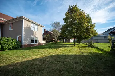 1060 Bank St, Bridgeville, PA 15017 - Photo 40