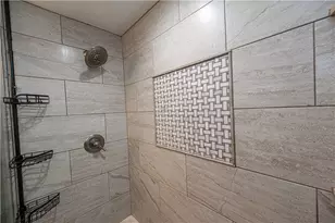 1060 Bank St, Bridgeville, PA 15017 - Photo 32