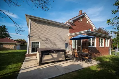 1060 Bank St, Bridgeville, PA 15017 - Photo 42