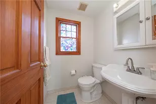 1060 Bank St, Bridgeville, PA 15017 - Photo 24