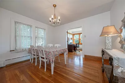 1060 Bank St, Bridgeville, PA 15017 - Photo 10
