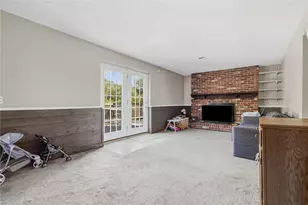 110 Glengarry Dr, Moon/Crescent Twp, PA 15108 - Photo 28