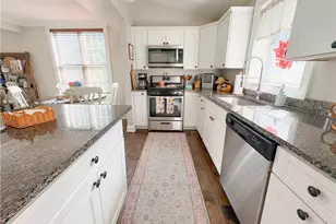 221 Wilson Ave, Ross Twp, PA 15237 - Photo 16
