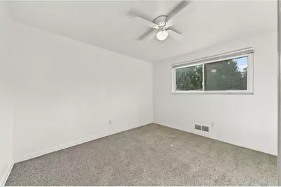 530 Niagara Dr, North Huntingdon, PA 15642 - Photo 16